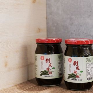 pickled-peeled-chili-450g.jpg